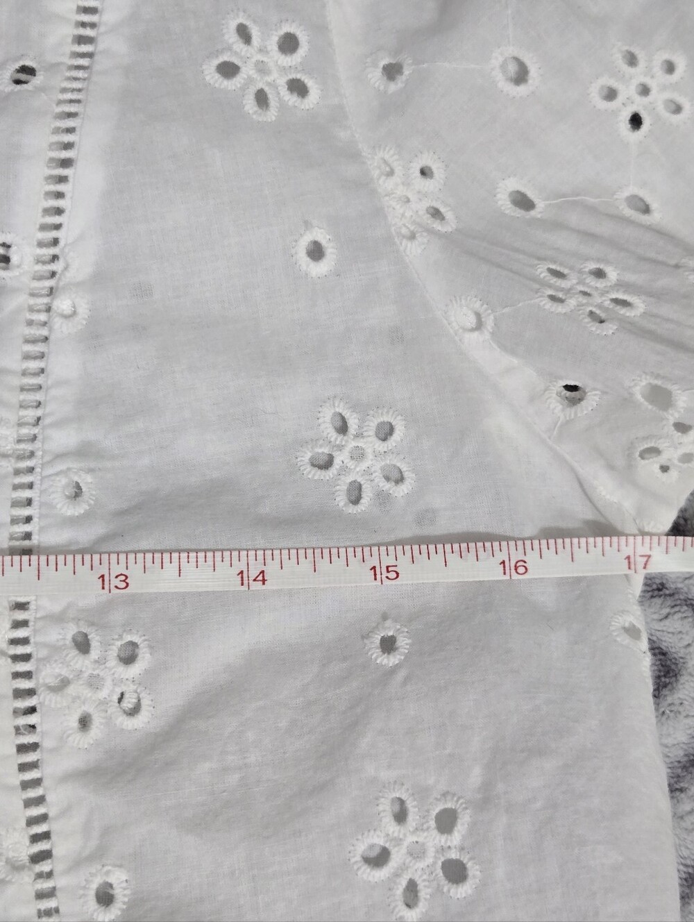 Zara Cutwork Eyelet Embroidered 100% cotton Shirt Button Down S - Picture 7 of 11